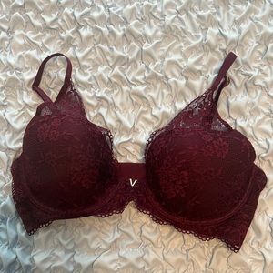 Victoria’s Secret bra